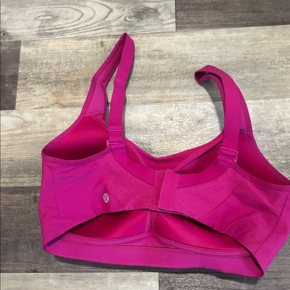 Lululemon Sports Bra - Picture 3 of 3